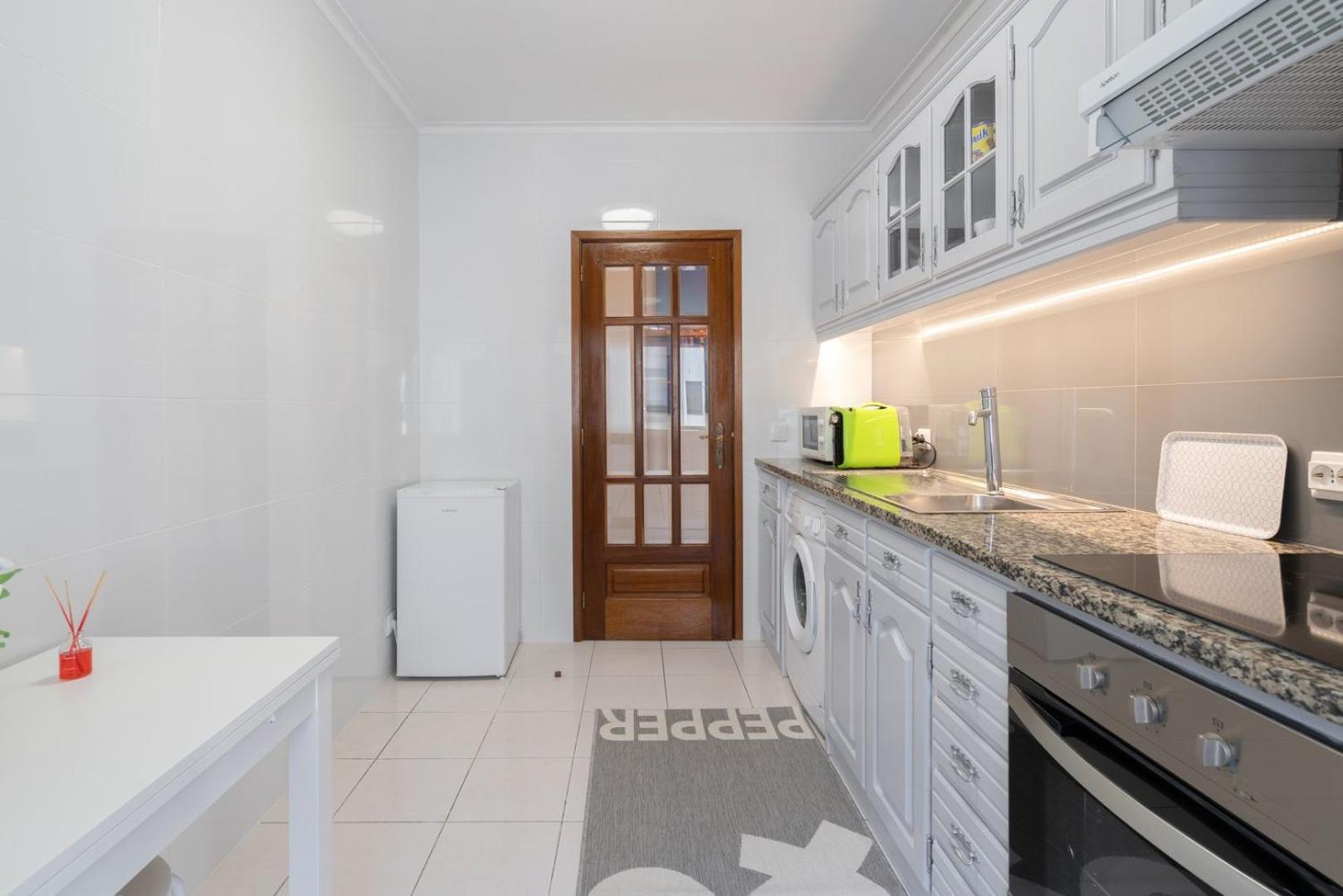 Guestready - Modern 2Br Flat In Vila Nova De Gaia Порту Экстерьер фото